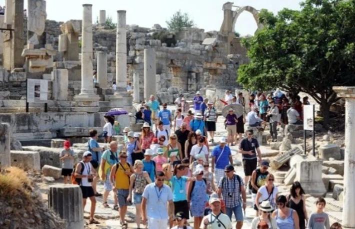 İzmir, 2023 sezonuna yükselişle başladı