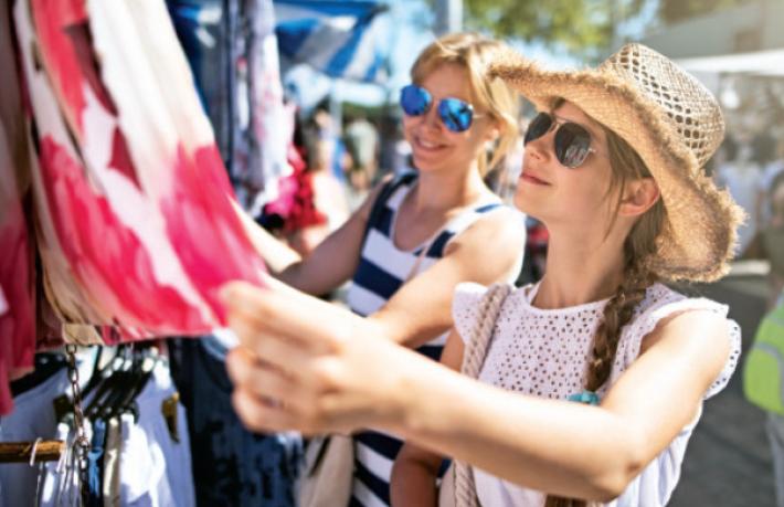 Rus turistler Türkiye'deki pahalılıktan şikayetçi