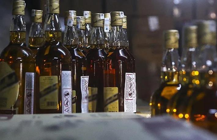 Antalya’da misafirlere sahte alkol veren otele operasyon