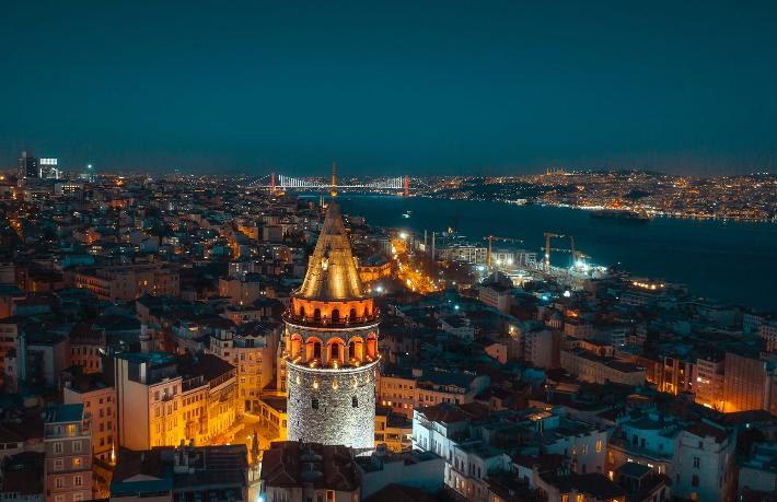 İstanbul'a 5 ayda gelen turist sayıları açıklandı