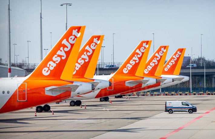 Easyjet, bin 700 uçuşu iptal etme kararı aldı