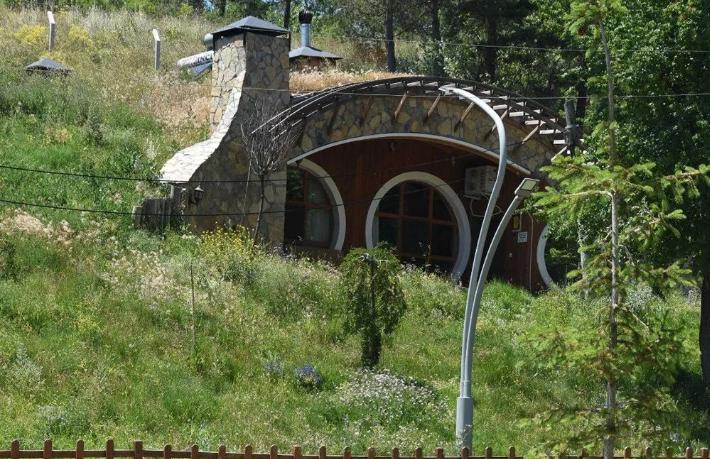 Hobbit Otel’e Hollywood vetosu… Telif hakkı yüzünden adı değişti