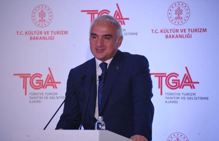 Bakan Ersoy: Günlük kiralık evlere vergi ve belgelendirme zorunluluğu getiriyoruz
