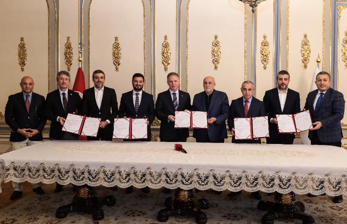 Avni Ongurlar, İstanbul’a iki okul birden yaptıracak