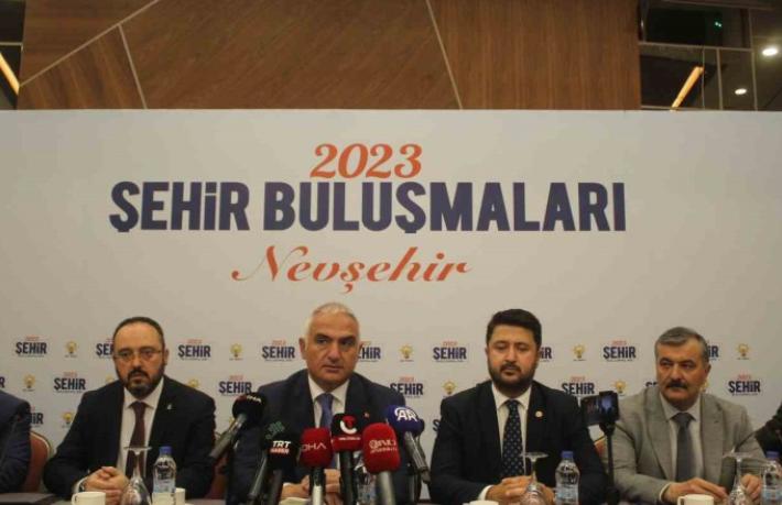 Bakan Ersoy: Kapadokya'da 500'den fazla kaçak yapıyı yıktık