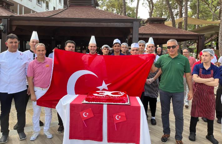 Seven Seas Life Hotel’de ‘Zafer’ coşkusu