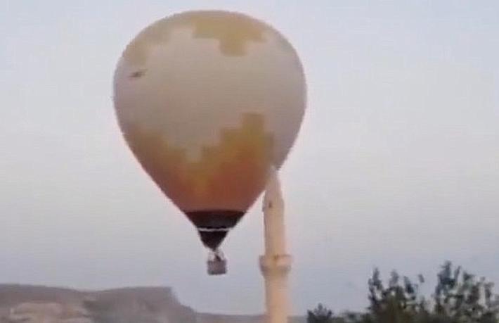 Ürgüp’te sıcak hava balonu minareye çarptı