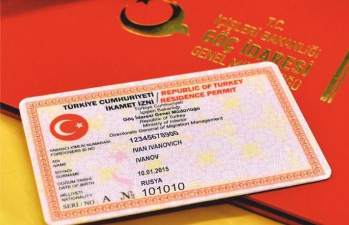 Rusların Türkiye'de oturum izni alması yeniden zorlaştı