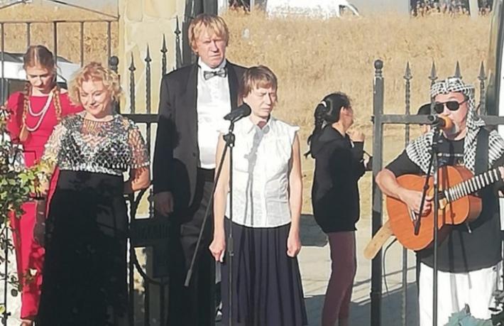 Rus turist grubundan Çanakkale’de unutulmaz konser