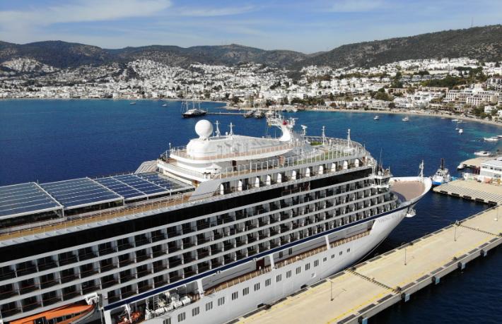 Tüm rotalar Bodrum'a çevrildi... Denizden gelen turist sayısı 100 bini geçti