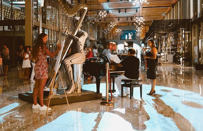 Nirvana Cosmopolital Hotel'den sanata ve sanatçılara güçlü destek