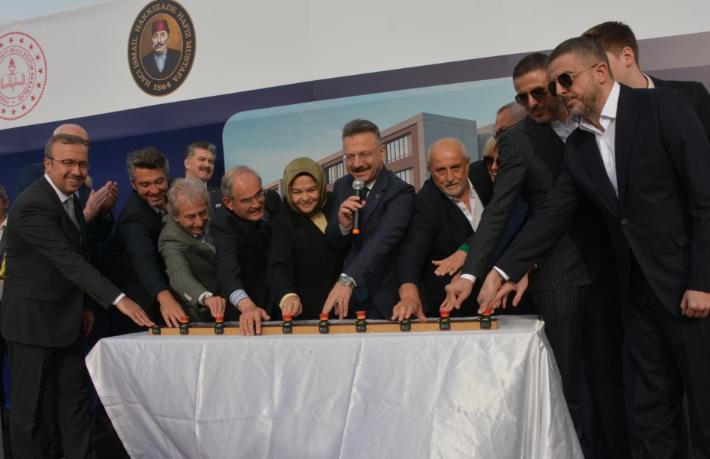 Hayırsever iş insanı Avni Ongurlar’dan memleketi Eskişehir’e okul ve kongre merkezi