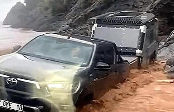 15 tatilci mahsur kaldı... Muğla’da sağanak sele neden oldu