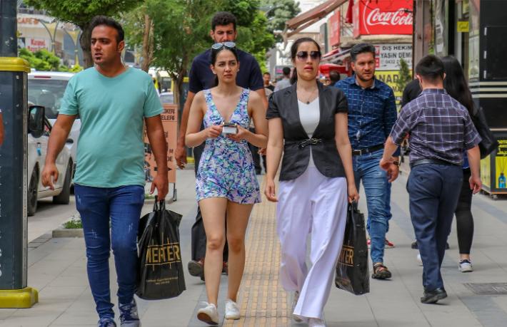Van, son 8 yılın turist rekorunu kırdı