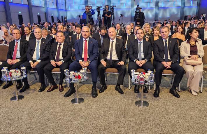 13. Uluslararası Resort Turizm Kongresi Antalya'da yapılıyor