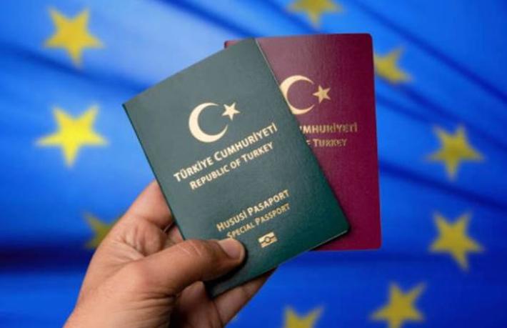 AB Komisyonu raporunda 'Türkiye'ye vize kolaylığı' tavsiyesi
