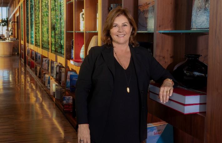 Oya Narin: 10 yılda 800 milyon turist hedefliyoruz
