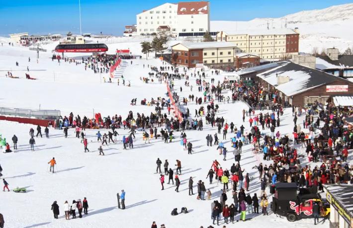 Erciyes, 123 bin ziyaretçi ile kendi rekorunu kırdı