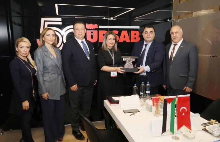 TÜRSAB’dan EMITT Fuarı’nda Filistin ile dayanışma mesajı