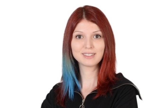 Turist rehberi Ece Mutlu, TKP Antalya Büyükşehir Belediye Başkanı adayı oldu