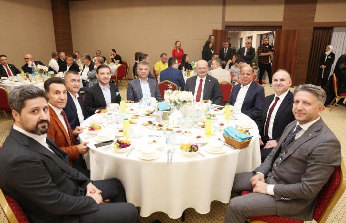 Turizmciler ATİD'in iftarında buluştu