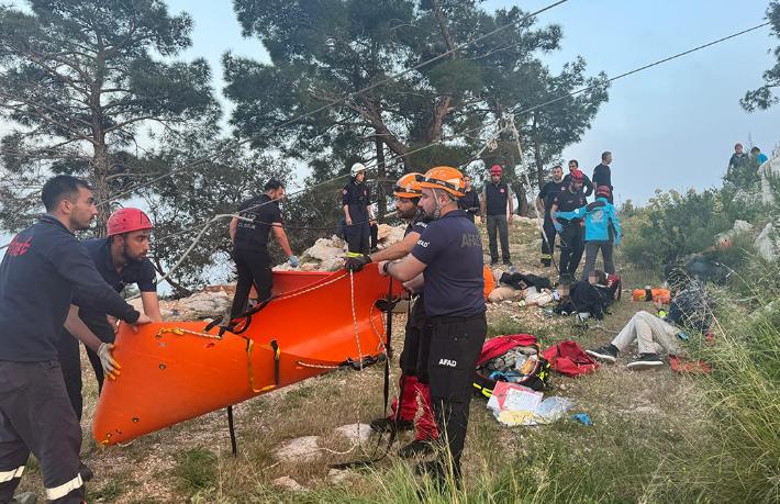 Antalya'da teleferik faciası... Ölü ve yaralılar var