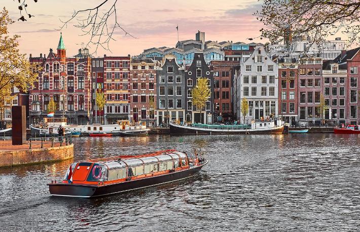 Amsterdam’da yeni otel açılmasına izin verilmeyecek