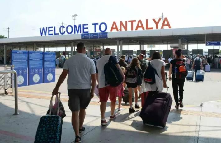 Antalya, turizmde yeni bir rekora imza attı