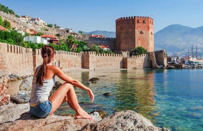Rezervasyonunu tamamlamış turistlerin yüzde 10’u Türkiye’ye gelemeyecek