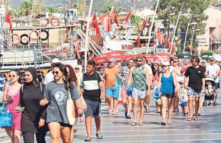 Turistler isyanda... 2 külah dondurma 1050 Lira'ya satılıyor
