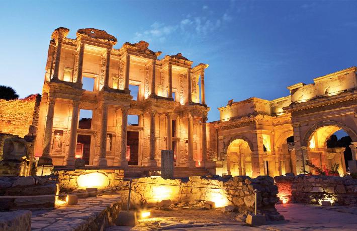 Efes'te Türkler Celsus Kütüphanesi'ne alınmadı