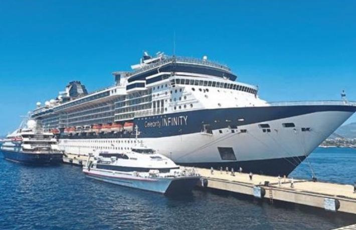 Bodrum’a kruvaziyerle 2 bin 412 turist geldi