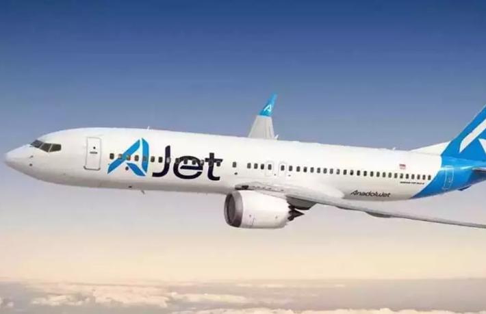 AJet'in Frankfurt-Ankara uçağında rötar krizi... Yolcular sinir krizi geçirdi