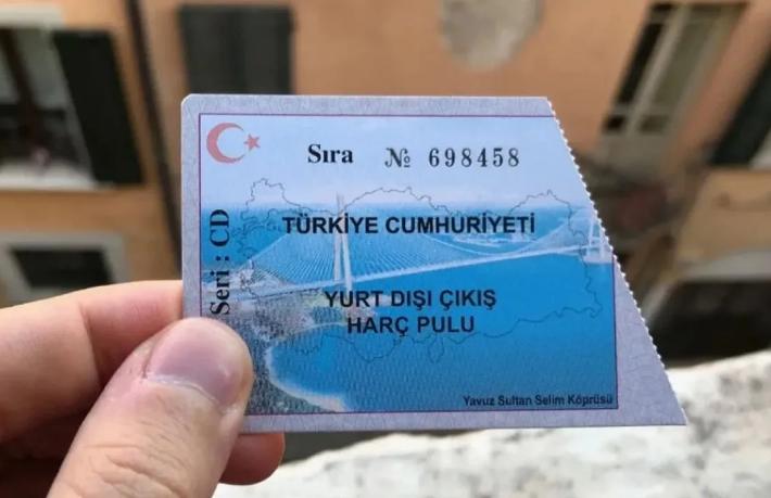 Yurt dışı çıkış harcına zam Ekim'e mi kaldı?