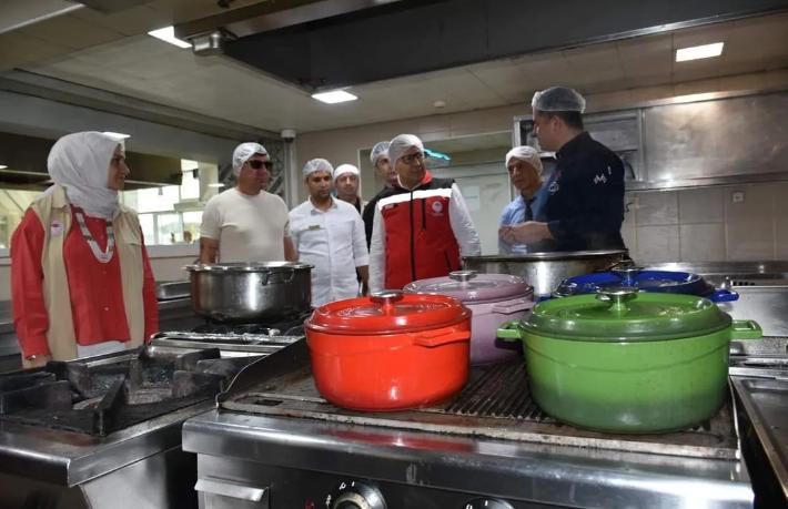Kentteki tüm oteller eşzamanlı denetlendi