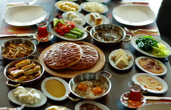 Kahvaltının en zengin hali: Van Kahvaltısı, Elite World’de