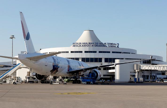 Antalya Havalimanı'nda ücretsiz ring seferleri başladı
