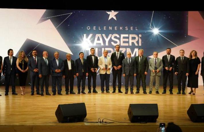 Kayseri Turizm Ödülleri sahiplerini buldu

 