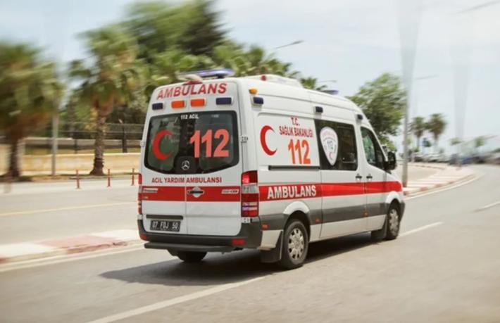 Alanya’da balkondan düşen turist ağır yaralandı