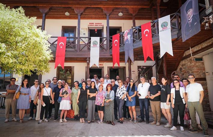 Tarihi otel, misafirlerini zaman yolculuğuna çıkarıyor