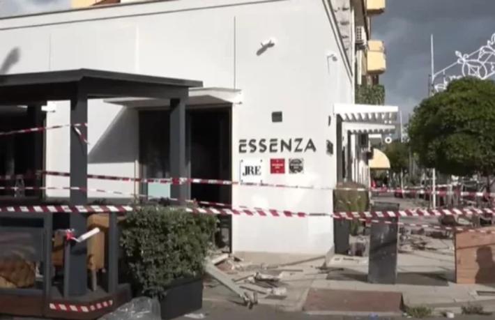 Restoran çatısı çöktü, bir kişi hayatını kaybetti, on kişi yaralandı