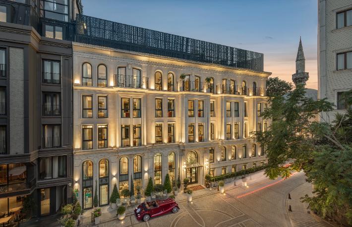 Hilton, Türkiye’deki İlk Tapestry Collection by Hilton Otelini Sultanahmet'te açtı 
