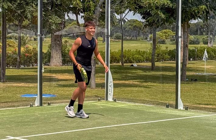 Real Madrid’in genç yıldızı Arda Güler, Cullinan Belek’te padel kortlarında