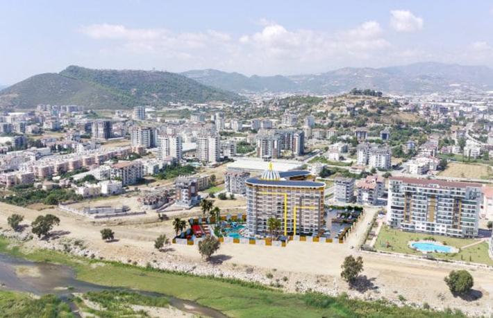 Üstündağ'dan Gazipaşa'ya yeni otel