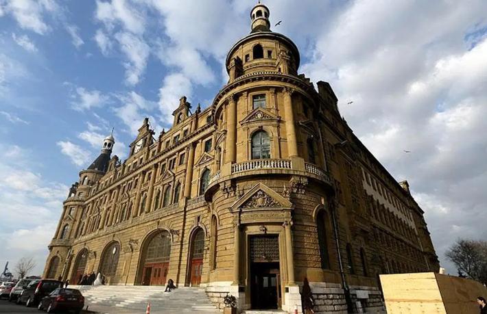 Turizm Bakanlığı kültürü yok eden bir pozisyona düştü