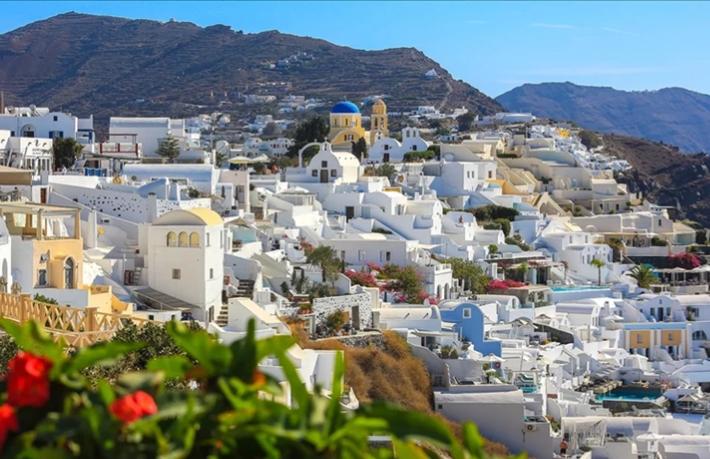 Yunanistan'ın turizm gelirlerinde rekor artış