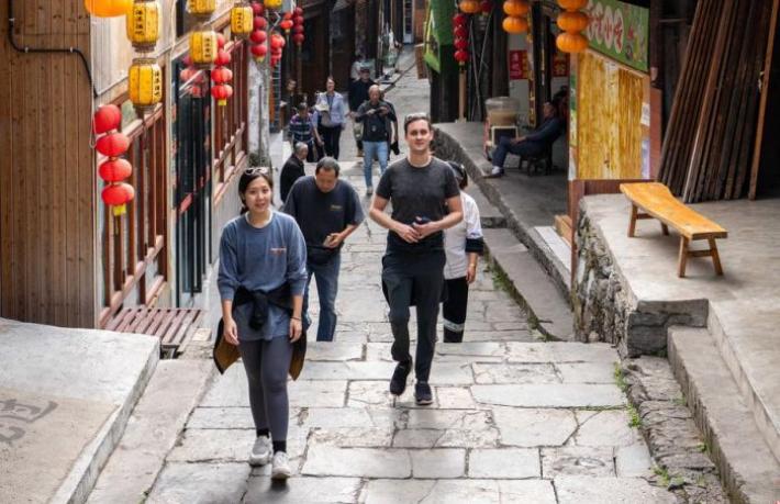 Çin’in ‘Altın Hafta’ tatilinde 2,3 milyar seyahat yapılacak