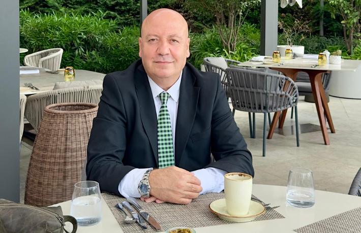 Bir otel inşa etmek kolay, bir hikâye inşa etmek sanattır