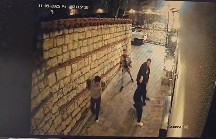 Otel önündeki bıçaklı kavgada güvenlik görevlisi hayatını kaybetti