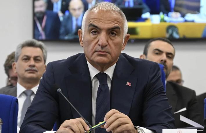 Bakan Ersoy açıkladı... 50 Milyon turist, 50 Milyon Dolar gelir elde ettik